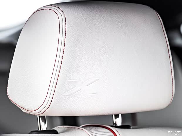 宝马宝马(进口)宝马X42015款 基本型