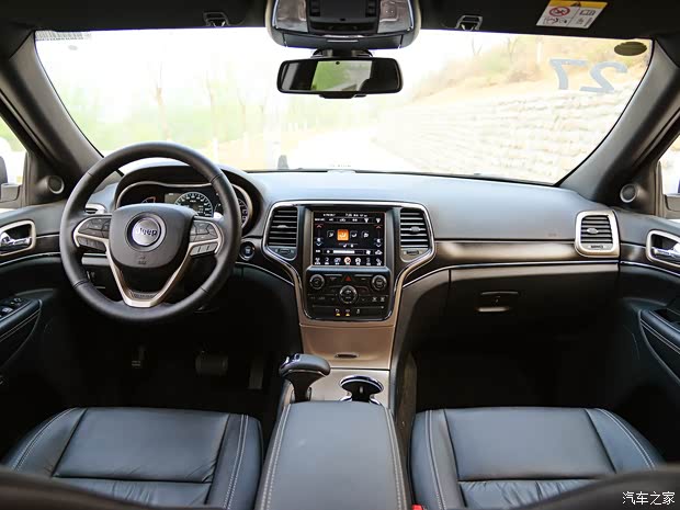 Jeep(进口) 大切诺基(进口) 2014款 3.0TD 柴油 舒享导航版