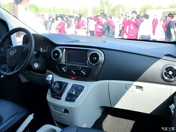 江淮江淮汽车瑞风M32014款 基本型 江淮江淮汽车瑞风M32014款 基本型