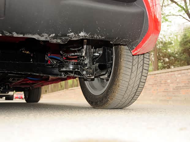 长安汽车 奔奔 2014款 1.4L 手动尊贵型