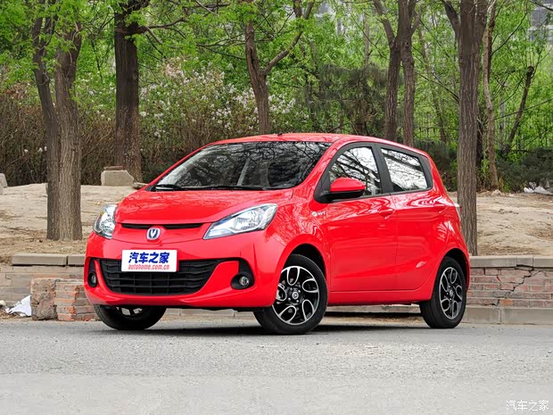 长安汽车 奔奔 2014款 1.4L 手动尊贵型 长安汽车 奔奔 2014款 1.4L 手动尊贵型