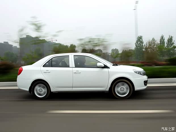 吉利英倫吉利汽車金剛2014款 三廂 1.5L 手動尊貴型