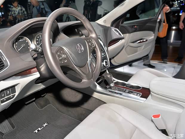 謳歌謳歌謳歌TLX2015款 基本型