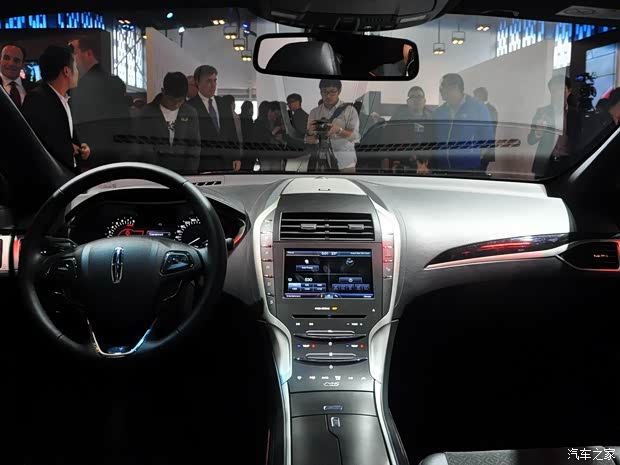 林肯 林肯MKZ 2014款 2.0T 尊耀版