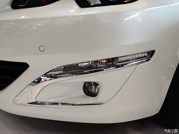 标致东风标致标致4082014款 基本型 标致东风标致标致4082014款 基本型