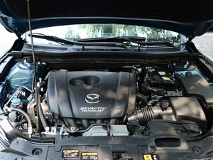 Դ3 Axela2014  2.0L Զ콢