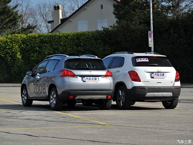 標(biāo)致標(biāo)致(進(jìn)口)標(biāo)致2008(海外)2014款 基本型 標(biāo)致標(biāo)致(進(jìn)口)標(biāo)致2008(海外)2014款 基本型