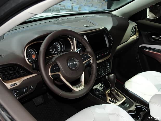 JeepJeep自由光2014款 圣境版