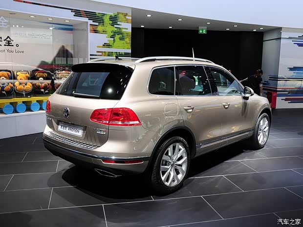 大众大众(进口)途锐2015款 V6 TDI