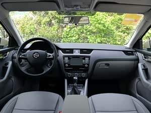 ����2015�� 1.6L �Զ�Ambition Plus