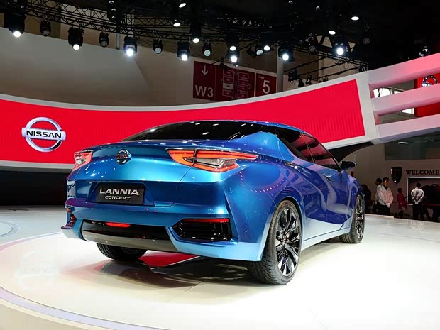 日产日产(进口)蓝鸟·印象2014款 基本型