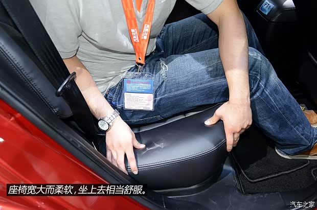 华泰汽车 新圣达菲 2014款 2.0T 柴油手动两驱豪华版