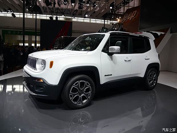 Jeep(進口) 自由俠 2015款 基本型 Jeep(進口) 自由俠 2015款 基本型