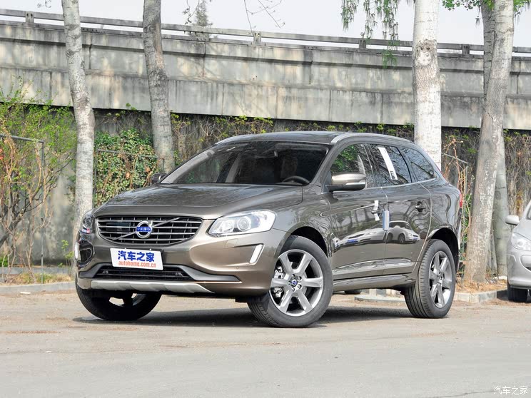 目前沃尔沃xc60少量现车销售,暂无现金优惠,颜色以黑,灰为主,其他颜色