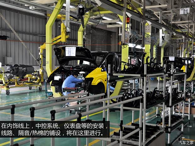 奔驰福建奔驰唯雅诺2013款 3.0L 领航版 奔驰福建奔驰唯雅诺2013款 3.0L 领航版