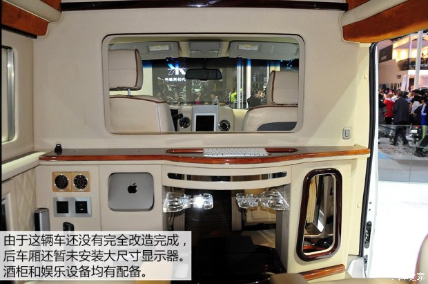 日产日产(进口)日产NV35002012款 HD passenger van