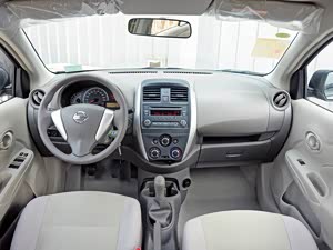 ����2014�� 1.5XE MT��Ӣ��