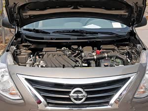 ����2014�� 1.5XE MT��Ӣ��