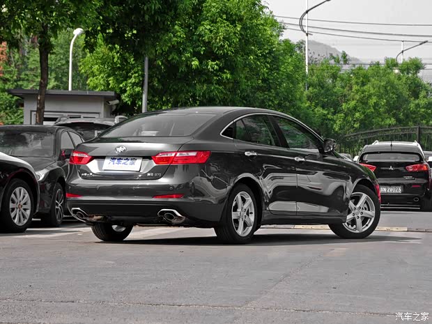 一汽奔騰 奔騰B70 2014款 2.0L 自動豪華型