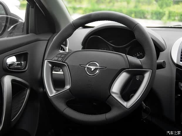 海马汽车 海马S5 2014款 1.6L 手动智炫型 海马汽车 海马S5 2014款 1.6L 手动智炫型