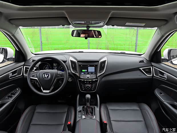 长安汽车 长安CS75 2014款 1.8T 自动尊贵型 长安汽车 长安CS75 2014款 1.8T 自动尊贵型