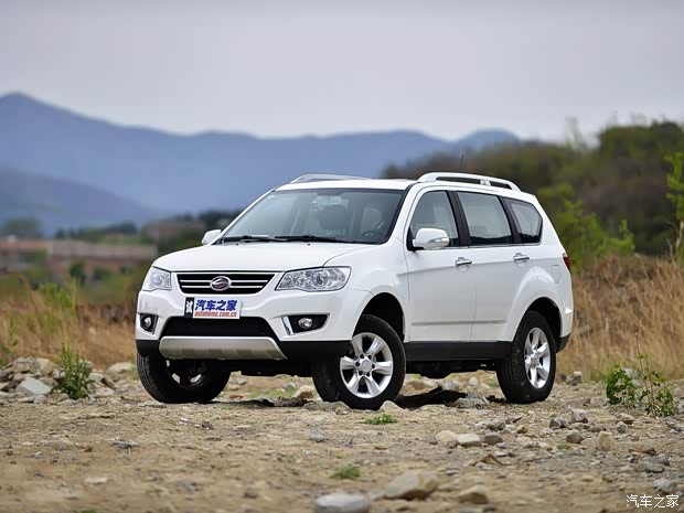 陆风汽车 陆风X8 2014款 探索版 2.0T 汽油4x4超豪华型 陆风汽车 陆风X8 2014款 探索版 2.0T 汽油4x4超豪华型