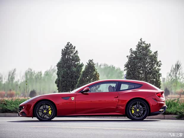 法拉利 法拉利FF 2012款 6.3L V12