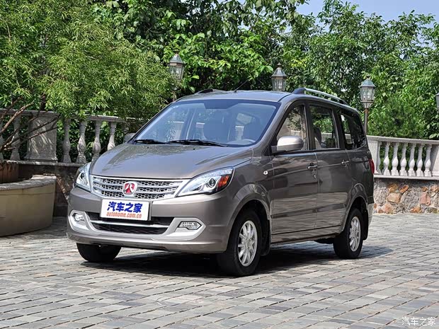 北京汽车 北汽威旺M20 2014款 1.5L超豪华型