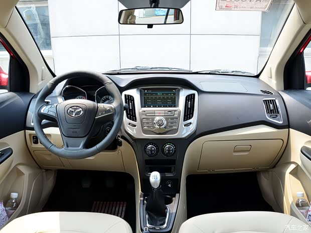 潍柴汽车 英致G3 2014款 1.5L 手动致尊版