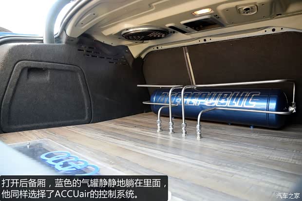 一汽-大众奥迪 奥迪A4L 2012款 2.0 TFSI 自动标准型