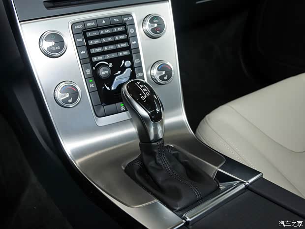 沃尔沃亚太 沃尔沃S60L 2015款 2.0T 智远版 沃尔沃亚太 沃尔沃S60L 2015款 2.0T 智远版