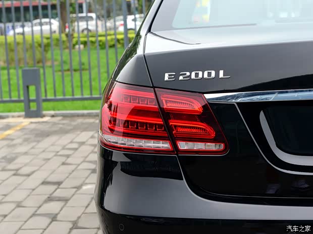 北京奔驰 奔驰E级 2015款 E200L