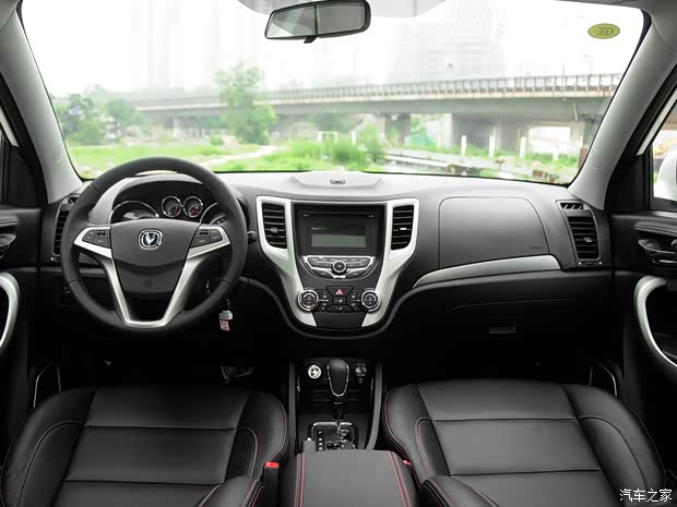 长安汽车 长安CS35 2014款 1.6L 自动豪华型 国IV 长安汽车 长安CS35 2014款 1.6L 自动豪华型 国IV