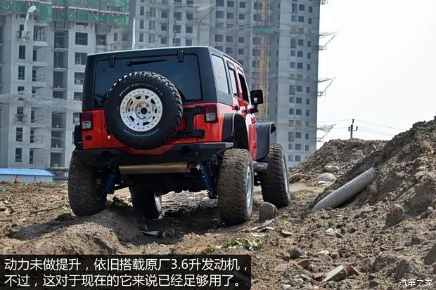 Jeep 牧马人 2013款 3.6L 四门版 Sahara Jeep 牧马人 2013款 3.6L 四门版 Sahara