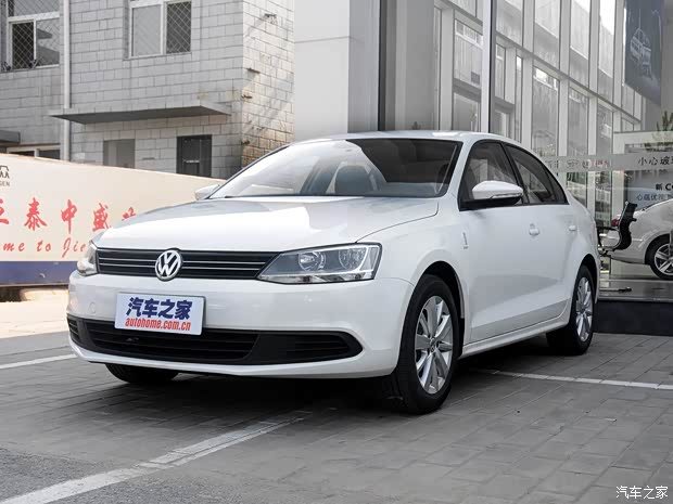 一汽-大众 速腾 2014款 改款 1.6L 手动时尚型 一汽-大众 速腾 2014款 改款 1.6L 手动时尚型
