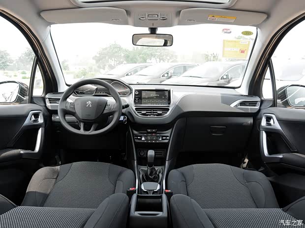 东风标致 标致2008 2014款 1.6L 手动时尚版 东风标致 标致2008 2014款 1.6L 手动时尚版