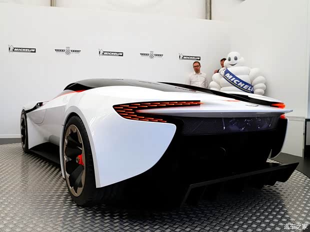 阿斯頓·馬丁 阿斯頓·馬丁DP-100 2015款 基本型