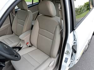 瑞虎3 2014款 1.6L 手动尊尚版