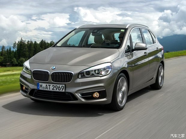 () 2ϵActive Tourer 2014 225i