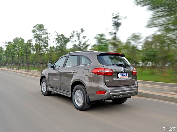 江鈴汽車 馭勝 2013款 S350 2.4T 兩驅(qū)自動(dòng)柴油超豪華版7座