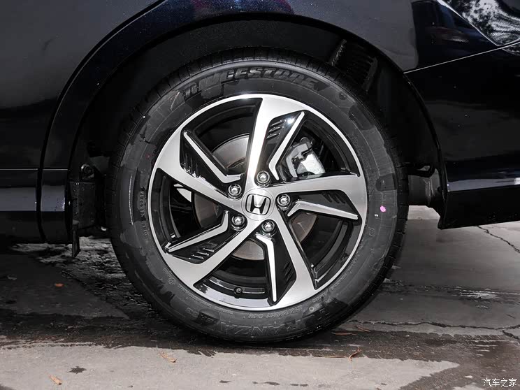 广汽本田 奥德赛 2015款 2.4L 至尊版