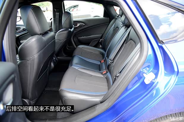 克莱斯勒(进口) 克莱斯勒200 2015款 S 基本型