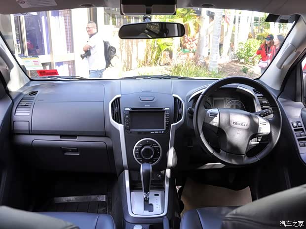 五十铃 五十铃MU-X 2014款 基本型