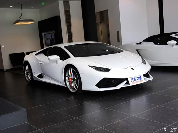 兰博基尼 Huracan 2014款 LP610-4 兰博基尼 Huracan 2014款 LP610-4