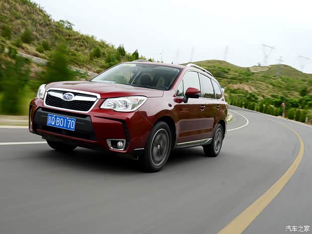 斯巴鲁 森林人 2013款 2.5i 自动尊贵导航版 斯巴鲁 森林人 2013款 2.5i 自动尊贵导航版