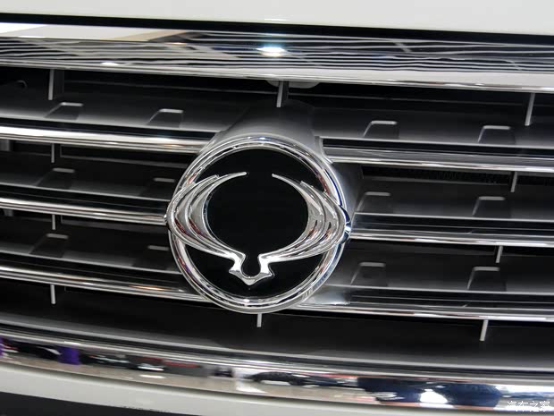 双龙汽车 雷斯特W 2014款 2.0T 两驱精英导航版5座 双龙汽车 雷斯特W 2014款 2.0T 两驱精英导航版5座