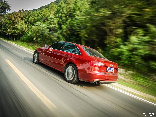 一汽-大众奥迪 奥迪A4L 2013款 35 TFSI 自动技术型