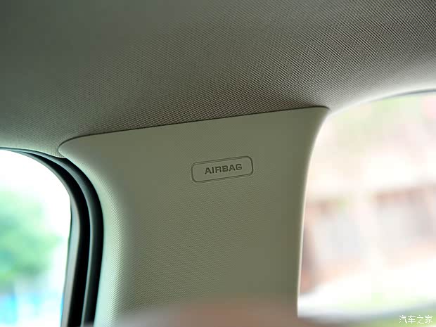 上汽通用别克 昂科威 2014款 28T 四驱全能运动旗舰型