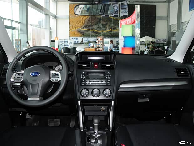 斯巴鲁 森林人 2014款 2.5i 自动精英版 斯巴鲁 森林人 2014款 2.5i 自动精英版