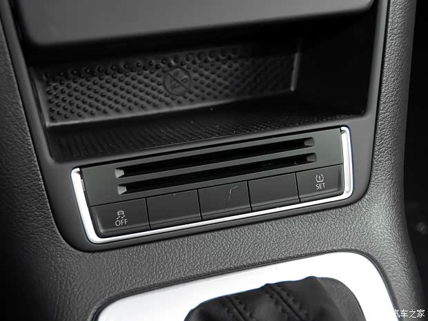 上海大众 途观 2015款 1.8TSI 自动两驱风尚版